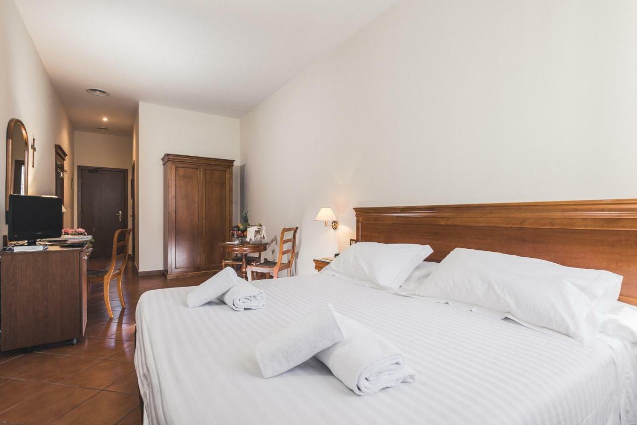 Hotel San Bernardo Rome Exterior photo